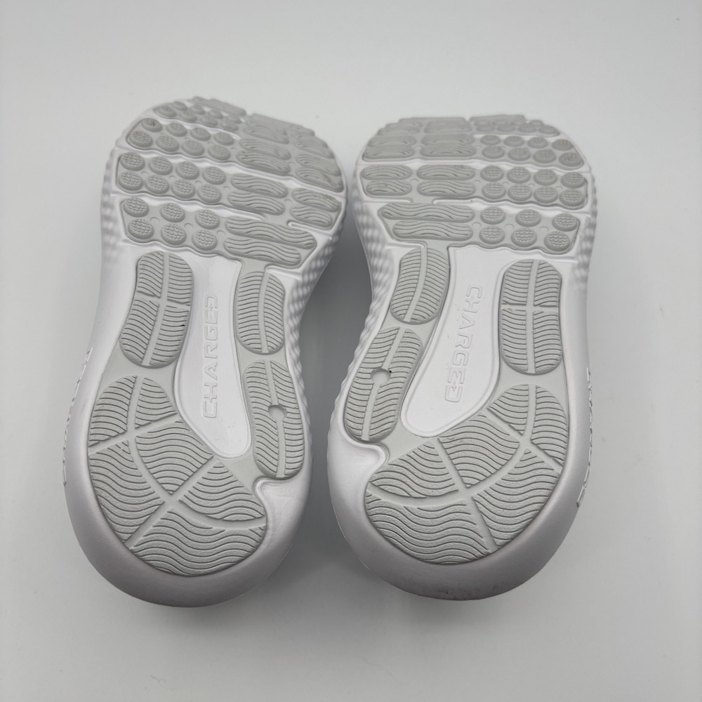Under Armour Charged Surge 4 Shoes Women Size 7.5 White Grey Running 3027007-100 - Picture 6 of 8